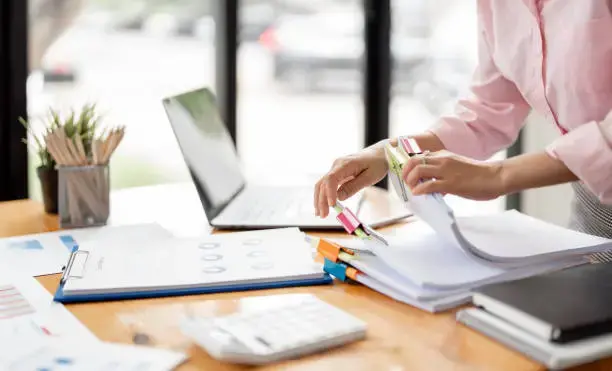 assistante administrative gestion des tâches